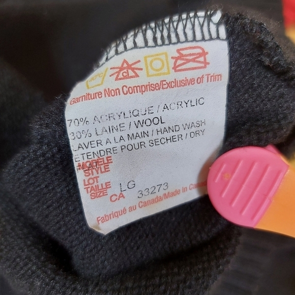 GRAN SASSO Vintage Black Knit Sweater Vest Wooblend Made In Canada Size Large - Picture 8 of 8